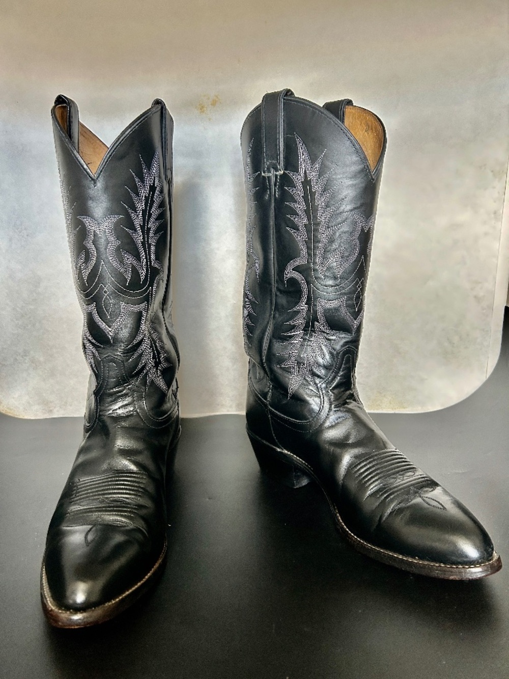 Tony Lama Men's Black Pampas Cowhide Vaquero Cowboy Boots, Size 8.5 EE